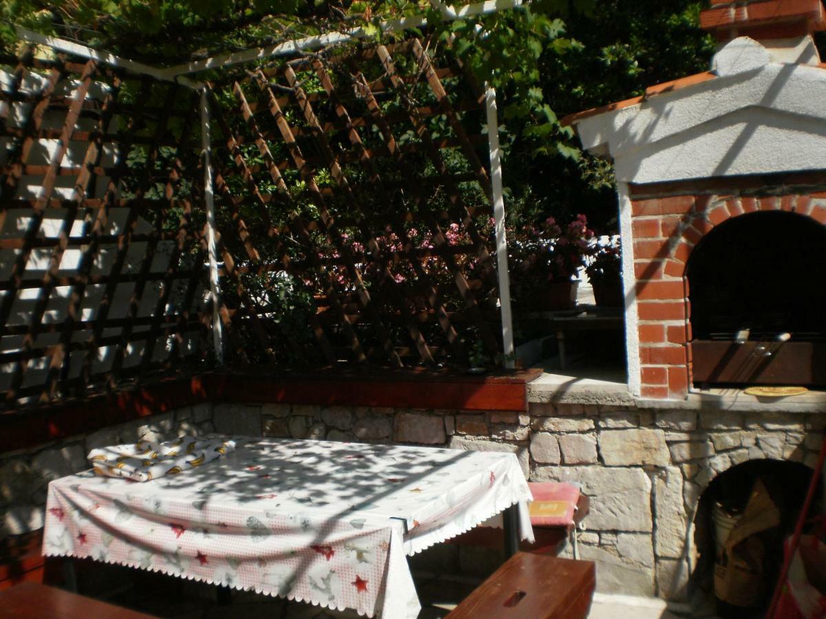Apartmani Senka - Villa Oliver Martinscica  Exterior photo